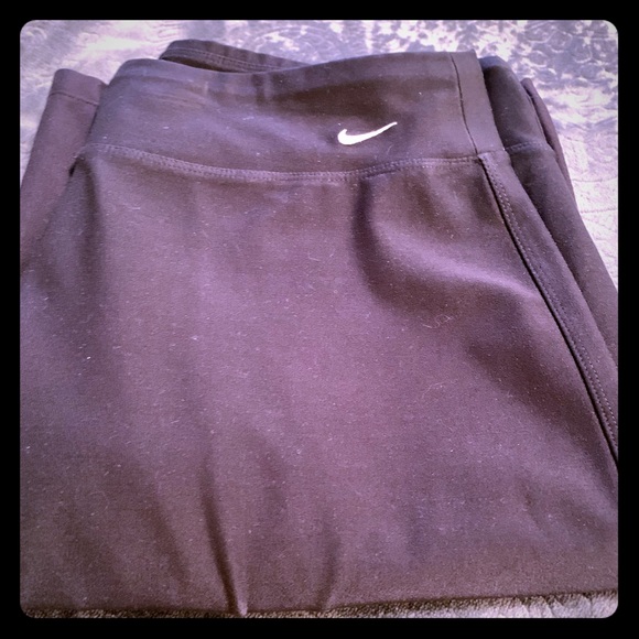Nike Pants - 🎁3/$15🎁 Nike Wide Leg Workout Pants